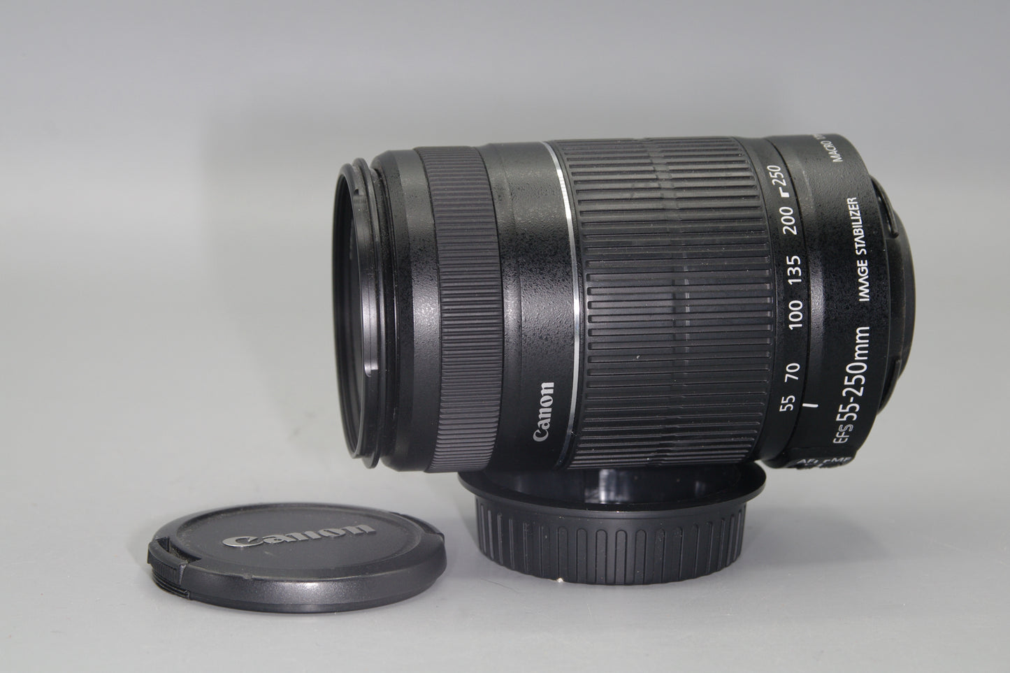 Canon EF-S 55-250mm F/4-5.6 IS II AF Zoom Lens with Caps Excellent