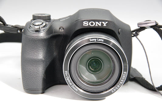 Sony DSC‑H300 20.1MP Bridge Camera with 35x Zoom – Excellent Condition