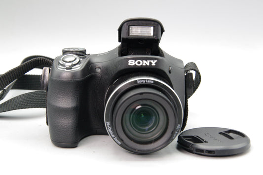 Sony DSC‑H200 20.1MP Bridge Camera with 26x Zoom – Excellent Condition