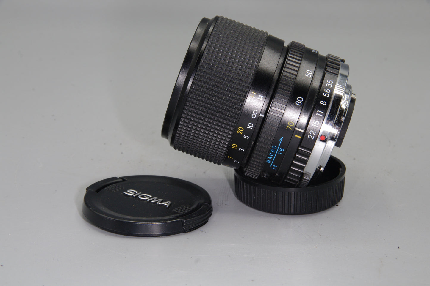 Carl Zeiss Jena 35–70mm F/3.5-4.5 OM Mount Lens – Clean, Tested