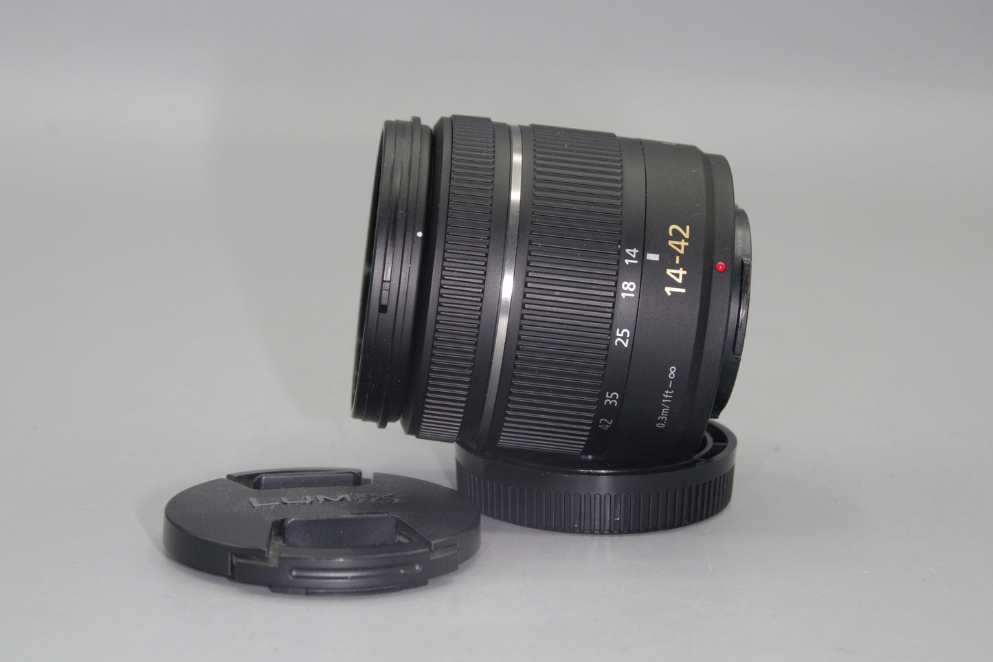 Panasonic Lumix G Vario 14-42mm F/3.5-5.6 Mega O.I.S. M4/3 Lens