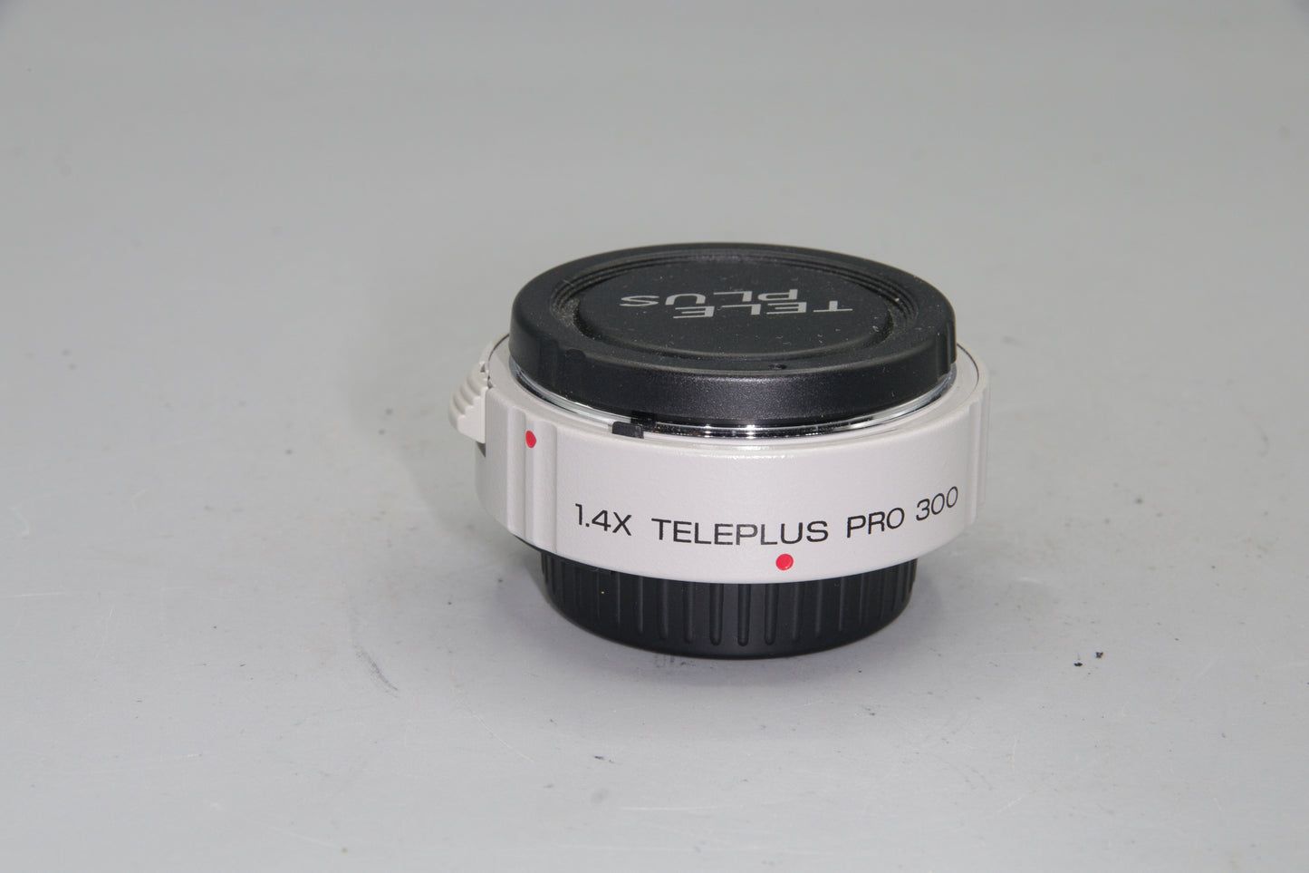 Kenko 1.4X Teleplus Pro 300 – Nikon F Mount Teleconverter – Excellent