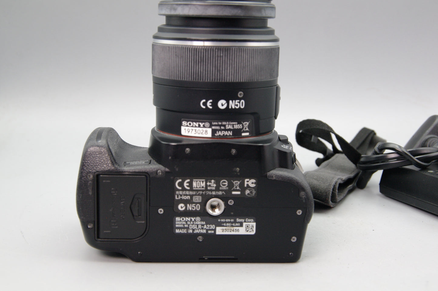 Sony A230 DSLR with 18–55mm Lens - Excellent - S/C 8465