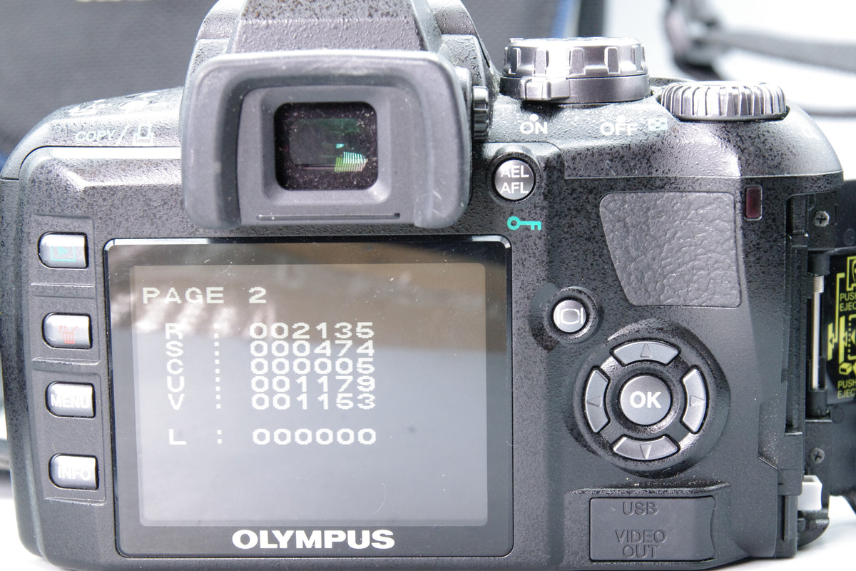 Olympus E-410 10.0MP DSLR Camera with 40-150mm Lens Very Low S/C