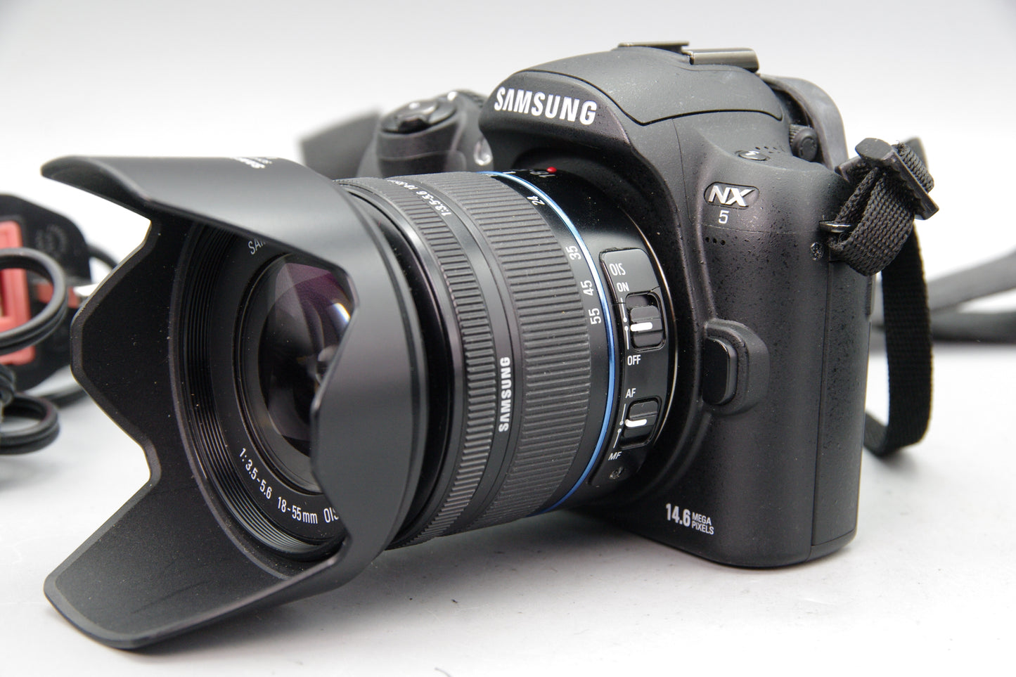 Samsung NX5 Mirrorless Camera with 18‑55mm Lens and Charger – Unmarked