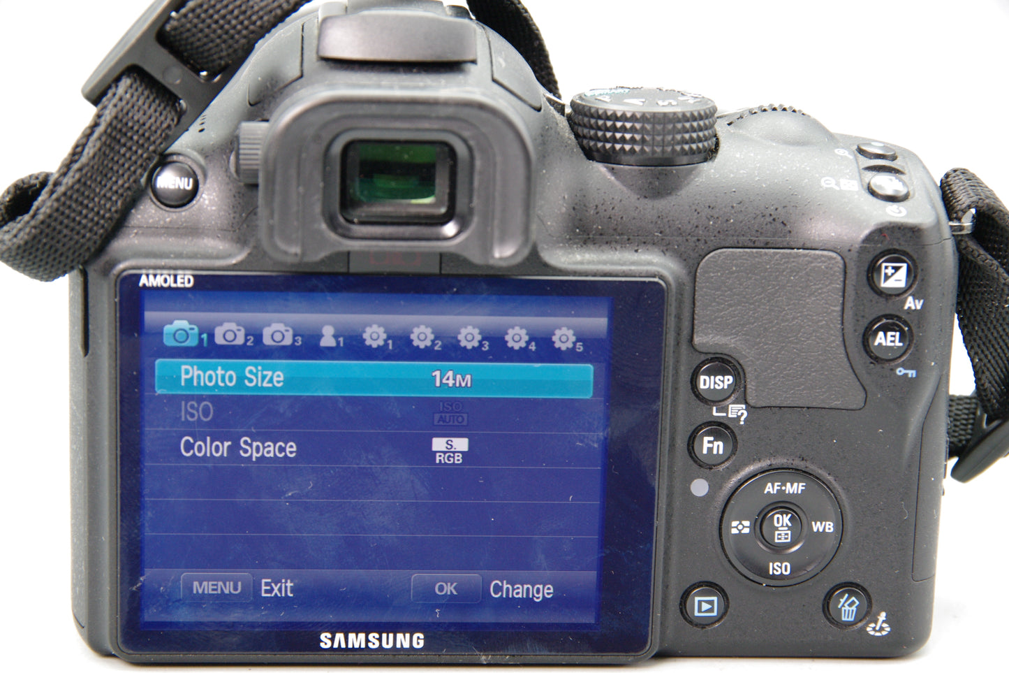 Samsung NX11 14.6MP Mirrorless Camera with 18‑55mm Lens & Charger - Excellent