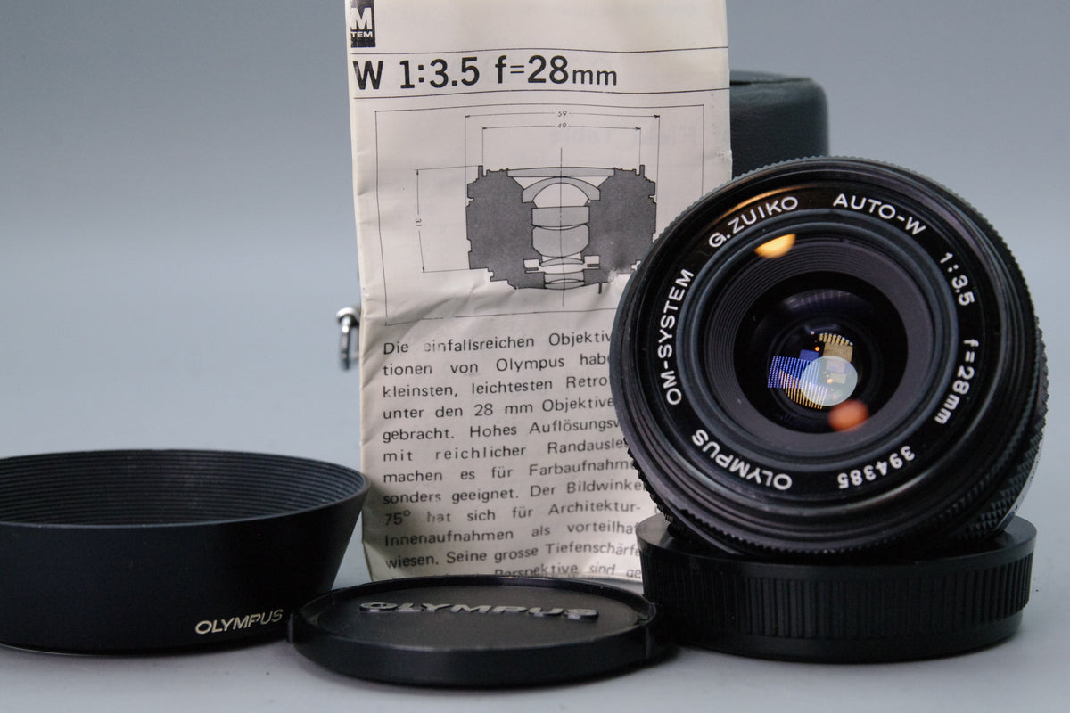 Olympus OM G.Zuiko Auto-W 28mm f3.5 Wide Angle Prime Lens Excellent Case&Hood