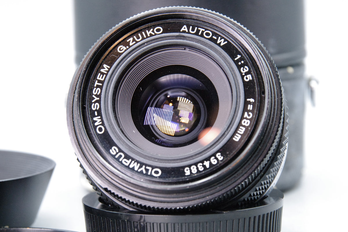 Olympus OM G.Zuiko Auto-W 28mm f3.5 Wide Angle Prime Lens Excellent Case&Hood