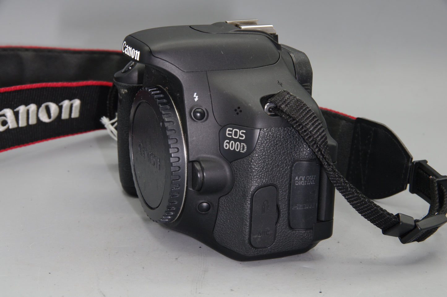 Canon EOS 600D 18MP DSLR Camera – Excellent with Battery & Cap S/C 3019