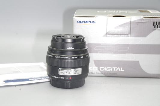 Boxed Olympus Zuiko Digital 35mm F/3.5 Macro Lens - Excellent