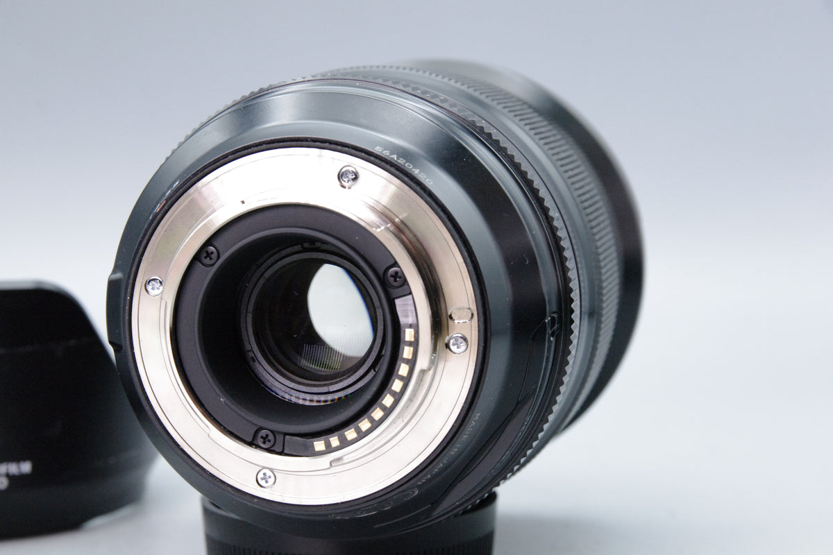 Fujinon XF 16-55mm f2.8 R LM WR Lens Fujifilm X Mount Hood Excellent