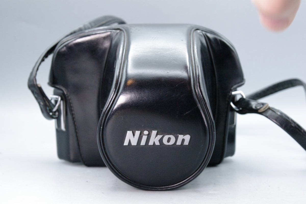 Nikon CH-1 Vintage Black Hard Leather Ever-Ready Camera Case Strap F F2