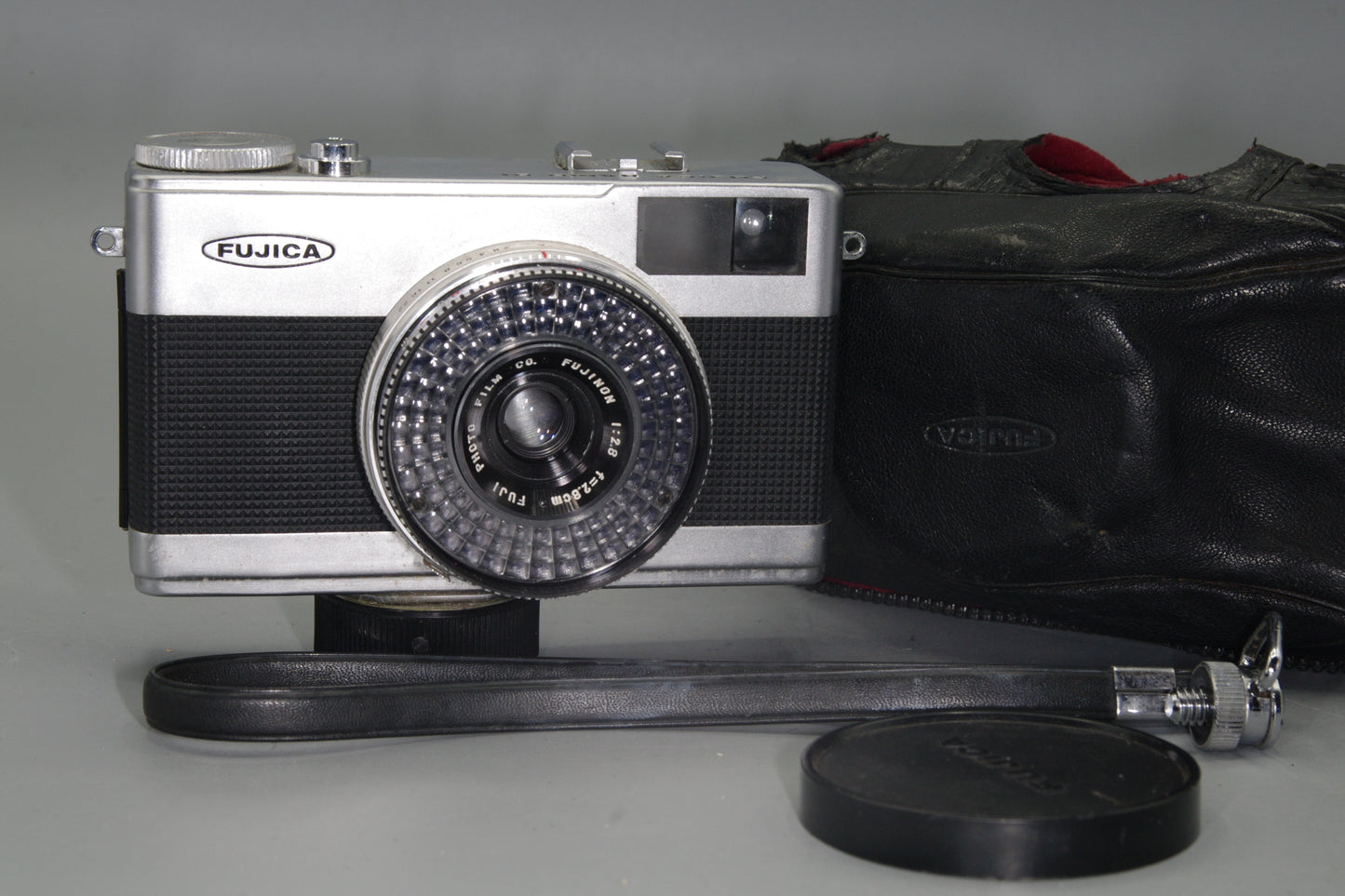 Fujica Rapid D1 with 28mm F/2.8 Lens and Case