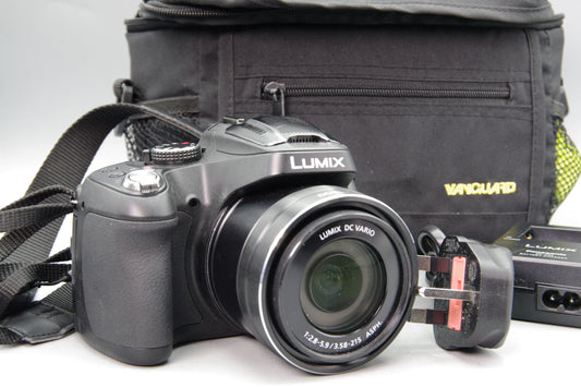 Panasonic Lumix FZ72 16.1MP Digital Bridge Camera - Excellent Condition