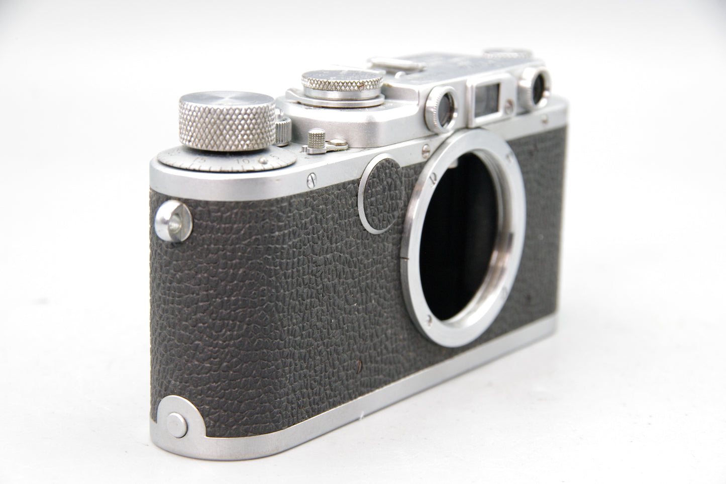 Leica II 35mm Rangefinder Camera 1948 Chrome Serial 358525 No Base Plate