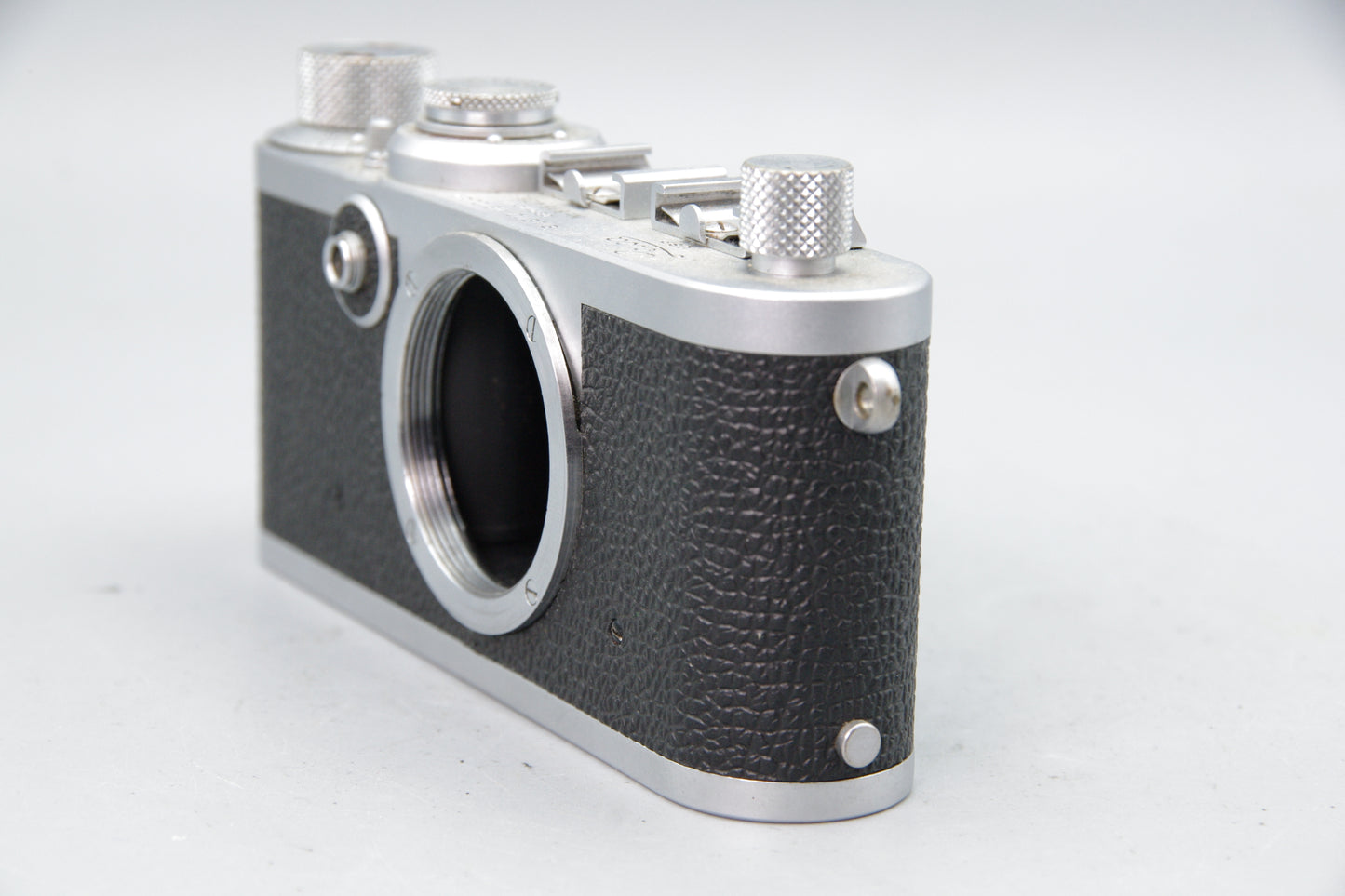 Leica If Red Dial 35mm Rangefinder Body 1956 – Serial 815428