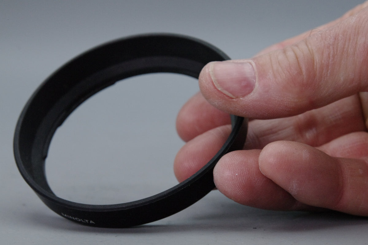 Minolta A 28-80mm f3.5-5.6 Clip-On Lens Hood