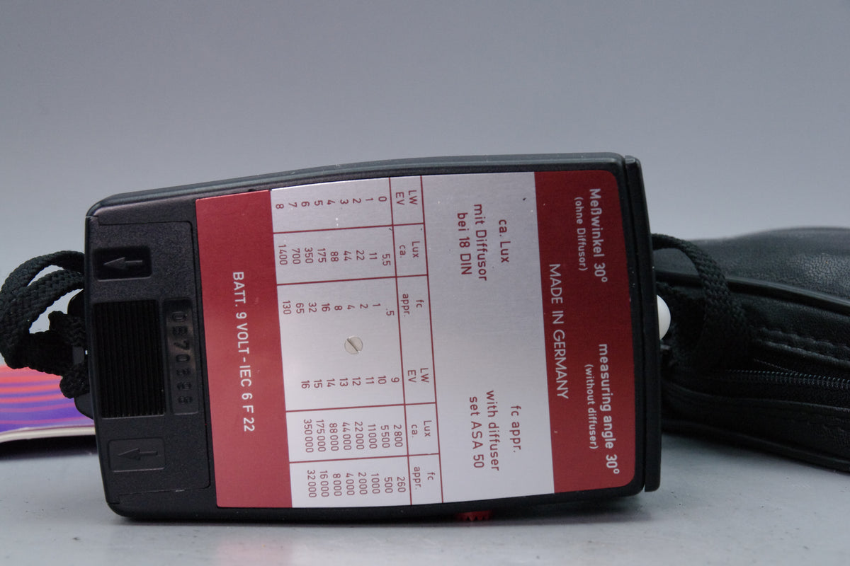 Gossen Lunalite sbc Light Meter with Case and Instructions
