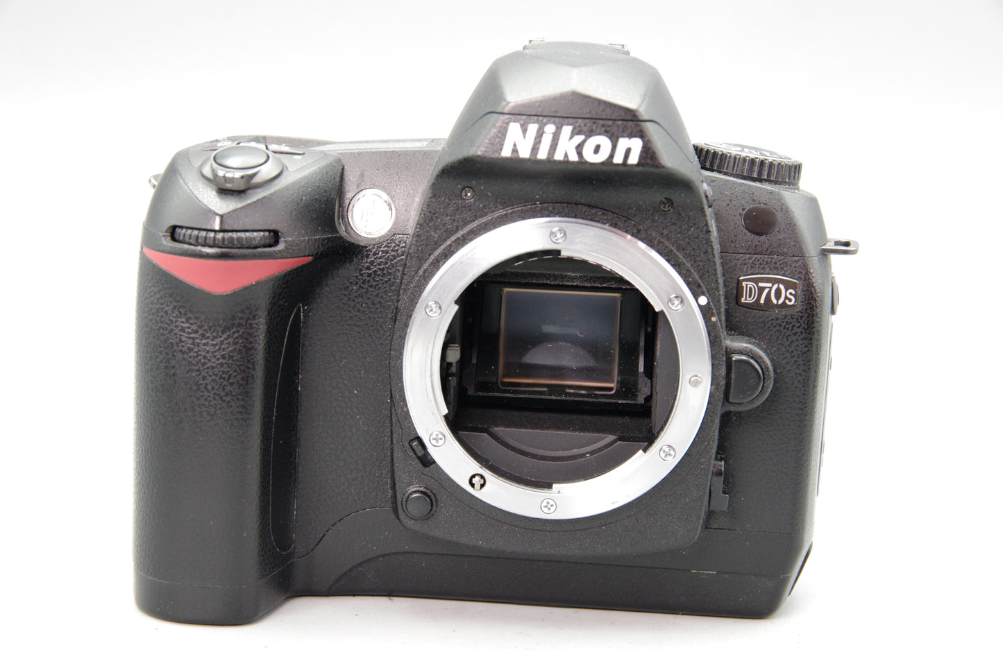 Nikon D70s DSLR Camera 6.1MP Body Only – Tested – Shutter Count 8978