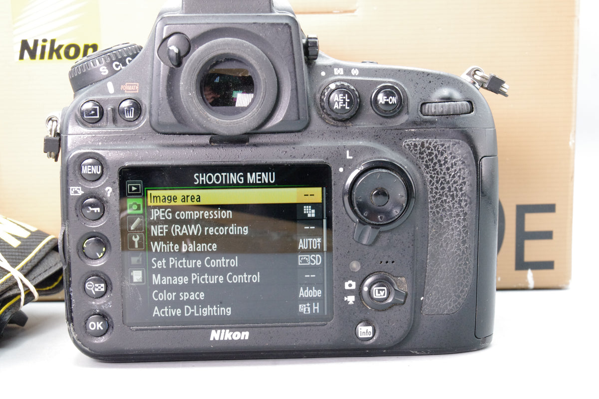Nikon D800E FX 36.3MP DSLR Camera Body Boxed