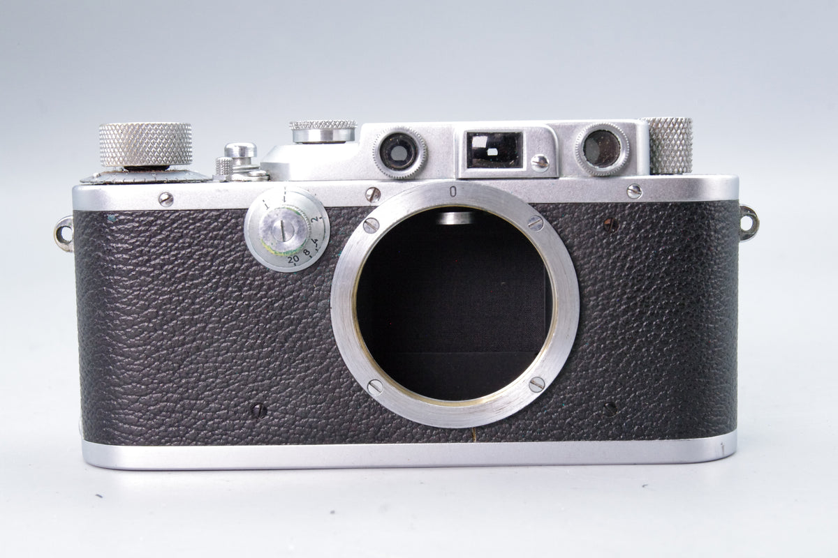 Leica IIIa 35mm Rangefinder Body – 1938 – Vintage Classic – SN 266806