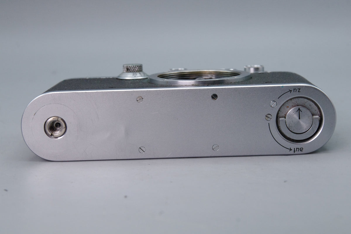 Leica IIIa 35mm Rangefinder Body – 1938 – Vintage Classic – SN 266806