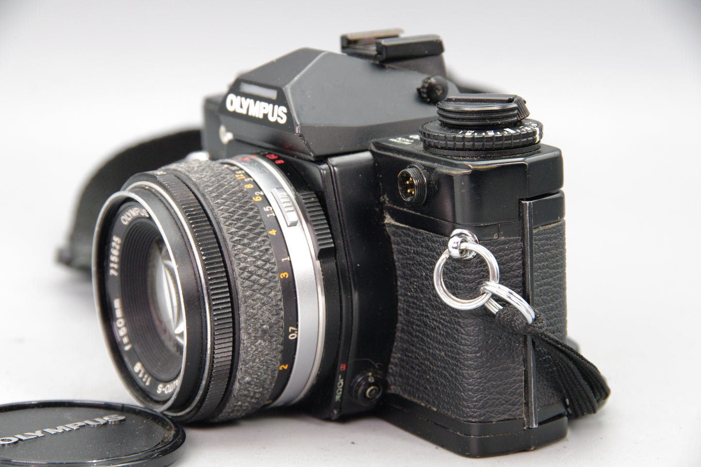 Olympus OM‑4 35mm SLR Film Camera with Zuiko 50mm F1.8 Lens – Very Good