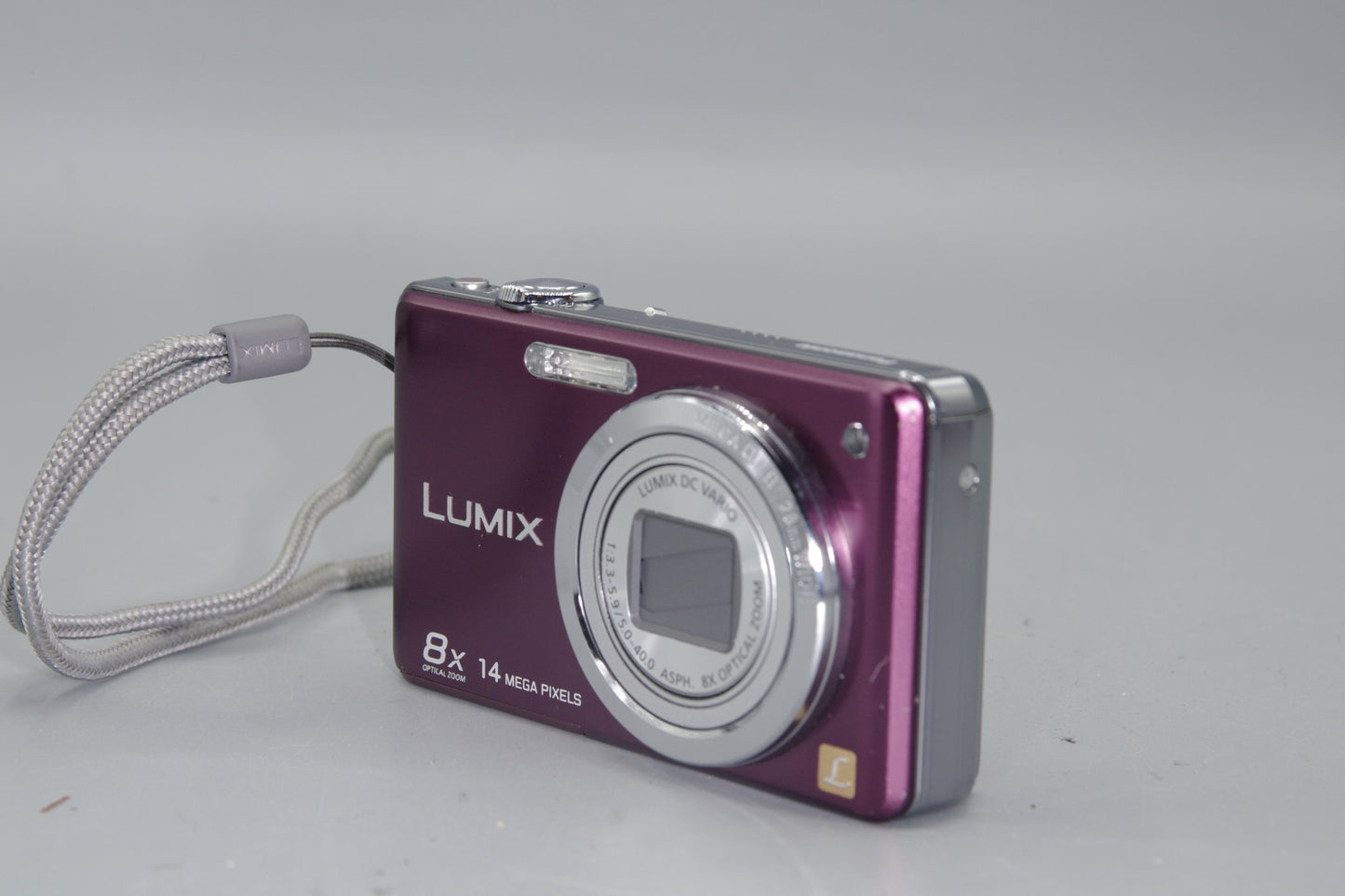 Pink Panasonic Lumix DMC-FS30 14MP Digital Compact Excellent