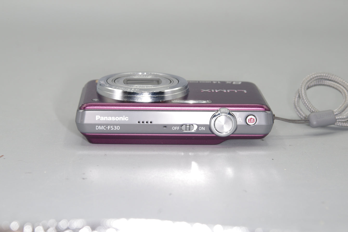 Pink Panasonic Lumix DMC-FS30 14MP Digital Compact Excellent