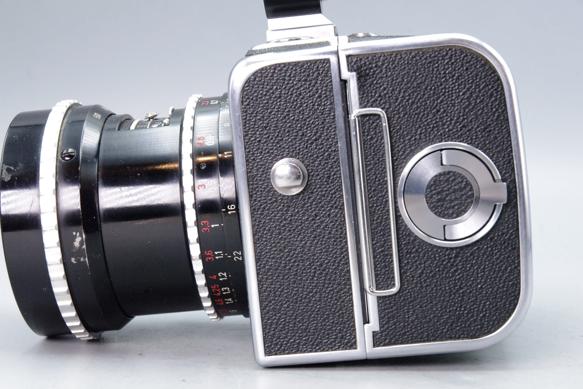 Hasselblad SWC/M Medium Format Camera with Biogon 38mm f/4.5 Lens