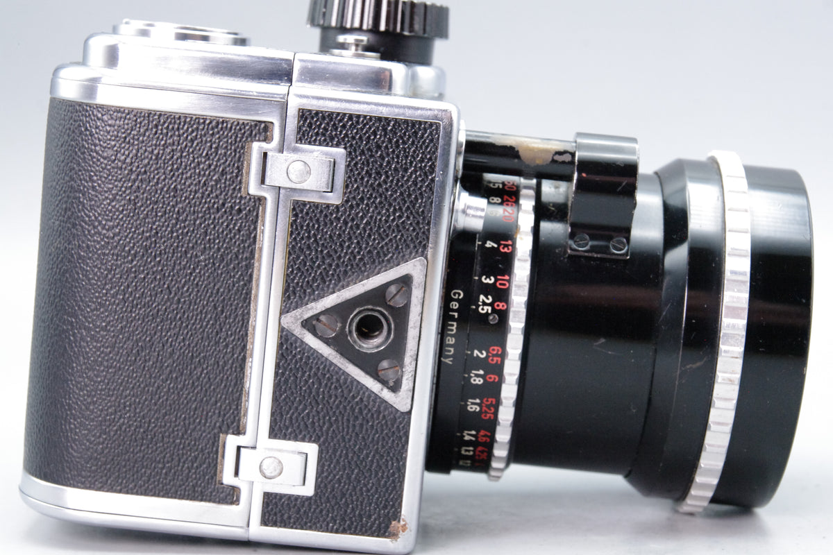 Hasselblad SWC/M Medium Format Camera with Biogon 38mm f/4.5 Lens