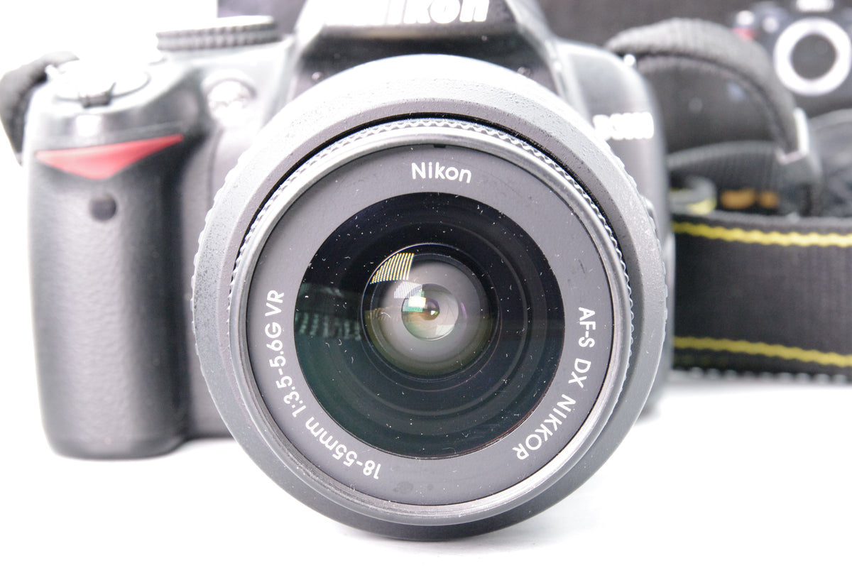 Nikon D3000 Boxed Camera Kit with AF-S 18-55mm VR Lens