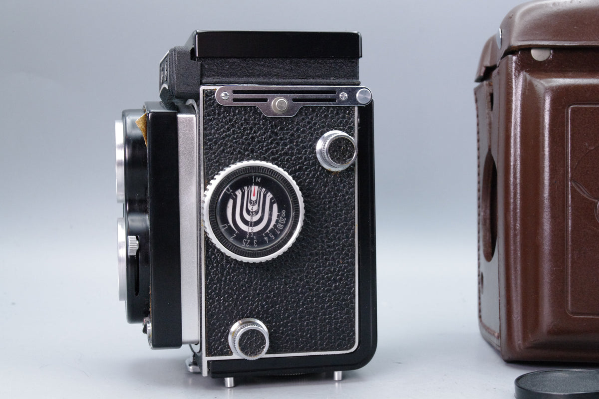 Seagull 4A TLR Camera – 75mm f3.5 Lens, Medium Format, Tested Vintage