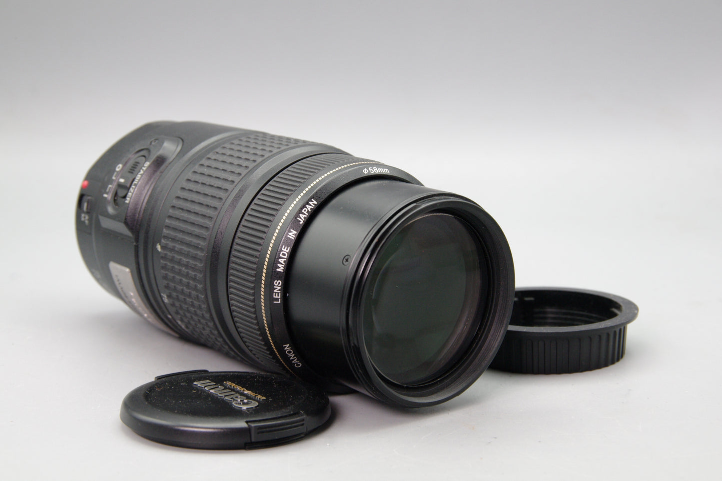 Canon EF 75–300mm f/4–5.6 IS USM Zoom Lens – Excellent –  EF Mount
