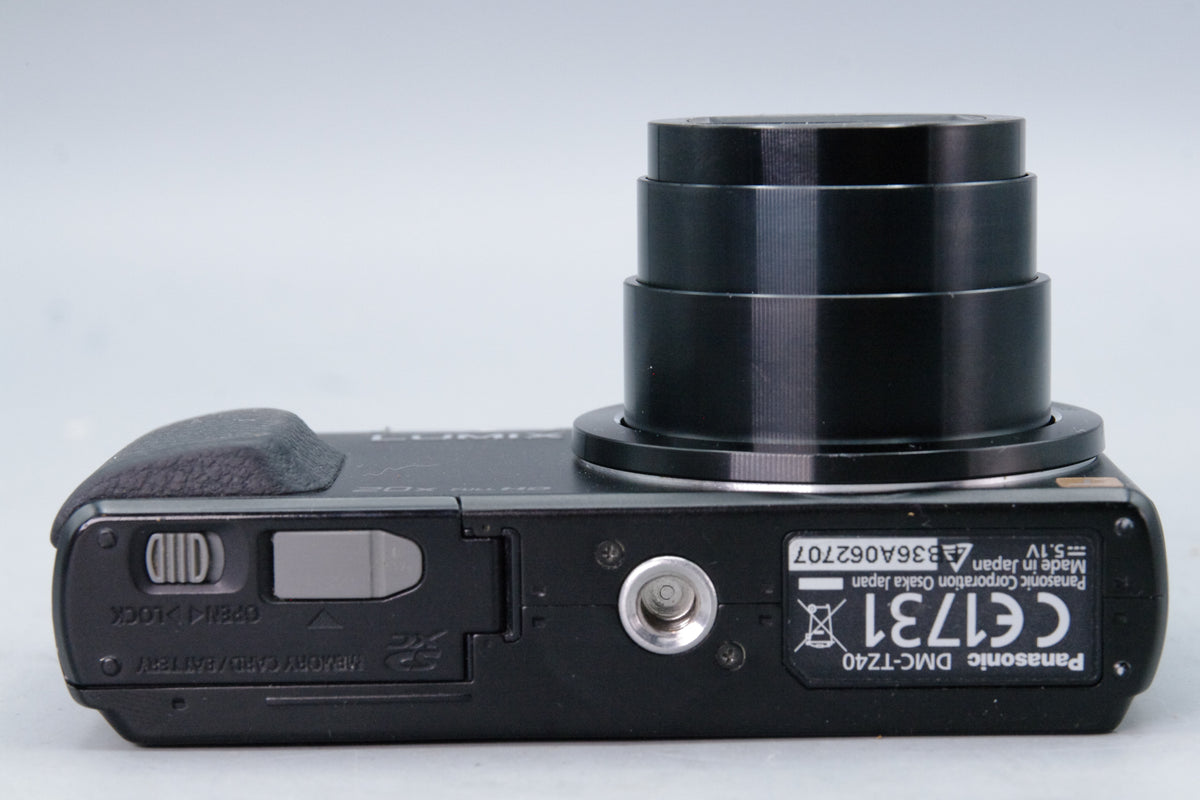 Panasonic Lumix DMC-TZ40 – 18.1MP – Wi-Fi GPS  - Excellent
