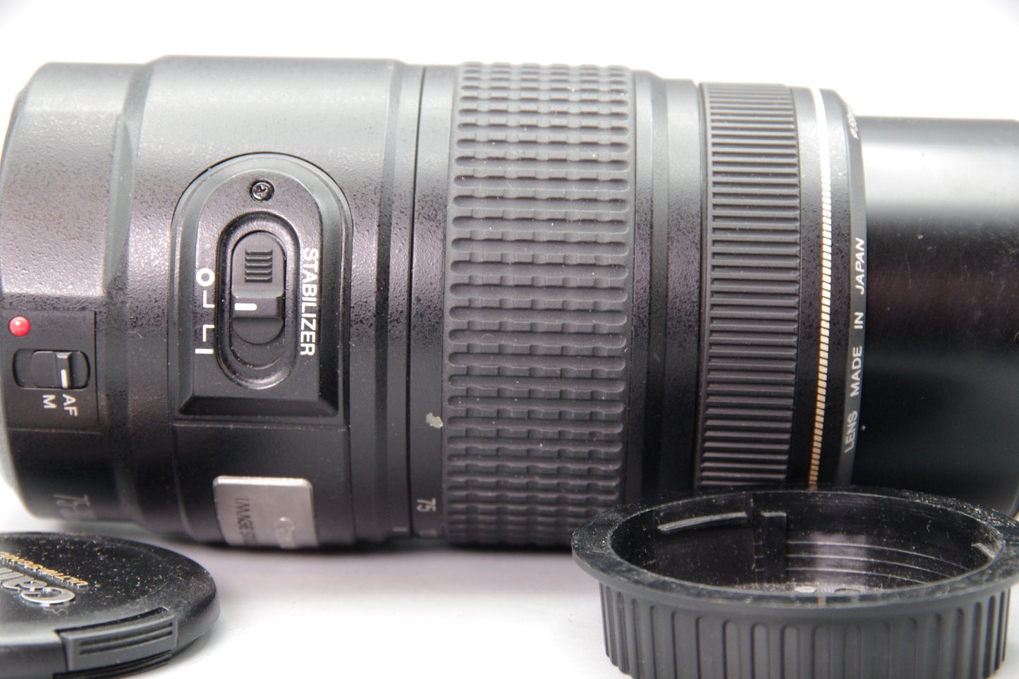 Canon EF 75–300mm f/4–5.6 IS USM Zoom Lens – Excellent –  EF Mount