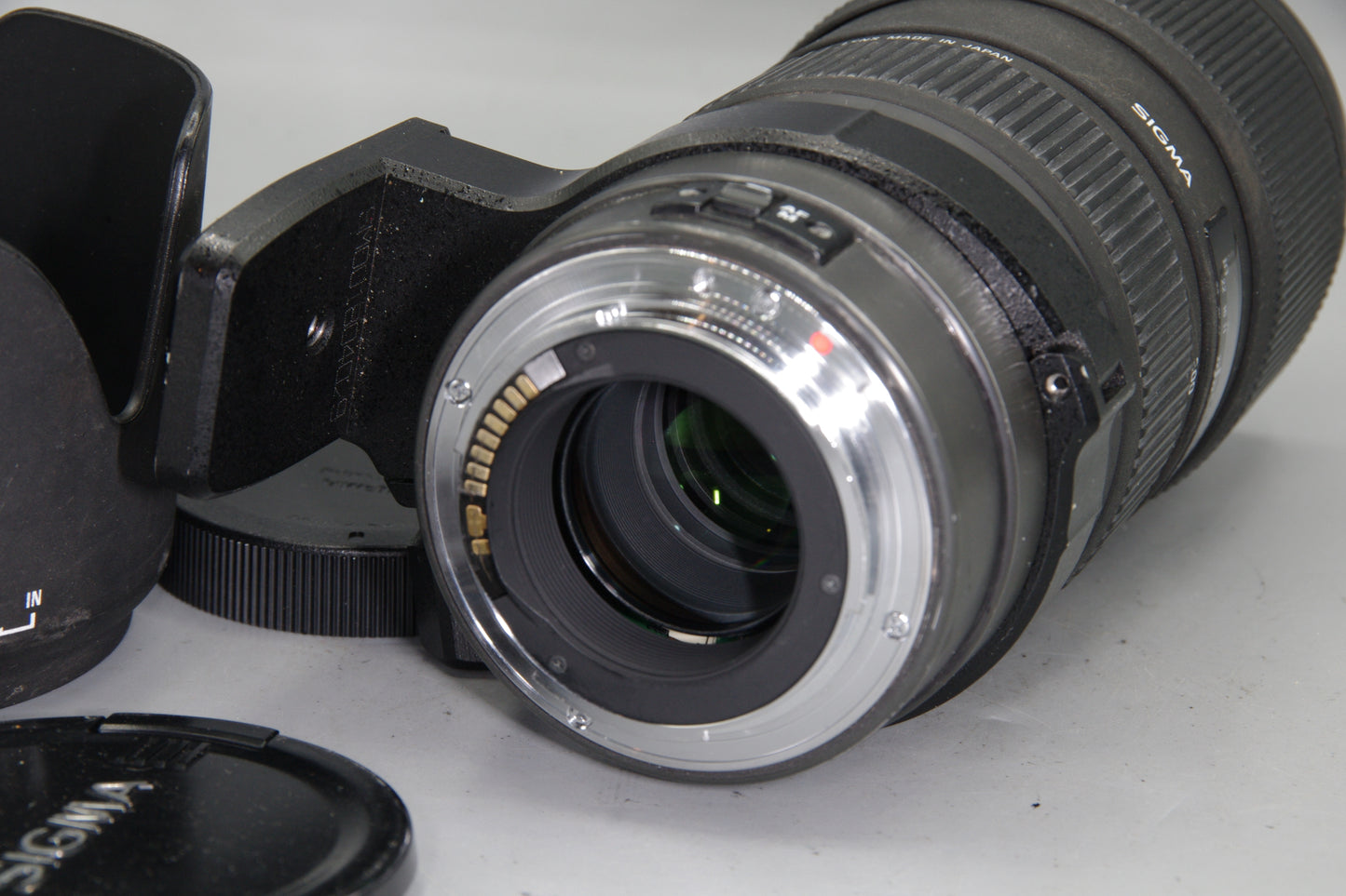 Sigma APO 70-200mm F/2.8 DG HSM AF Zoom Lens Canon EF Mount - Serviced