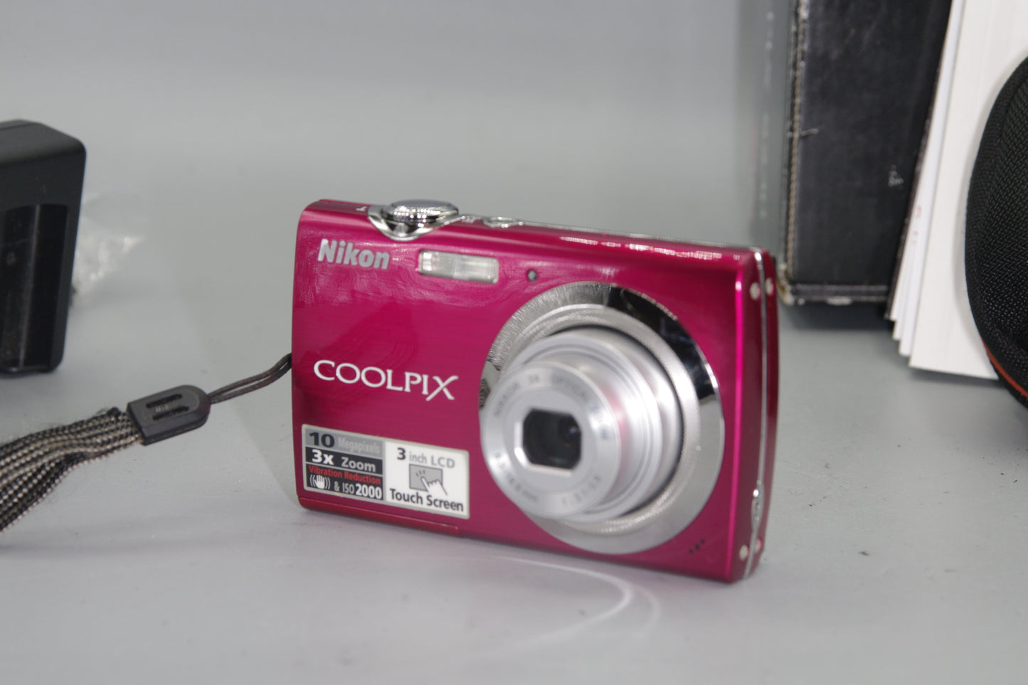 Nikon Coolpix S230 10MP Pink Compact Digital - Boxed - Excellent