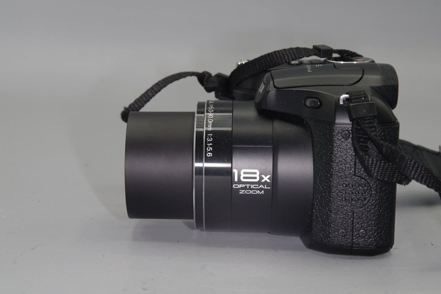 Fujifilm FinePix S Series S2980 14MP 18X Zoom Digital Camera (AA Batteries)