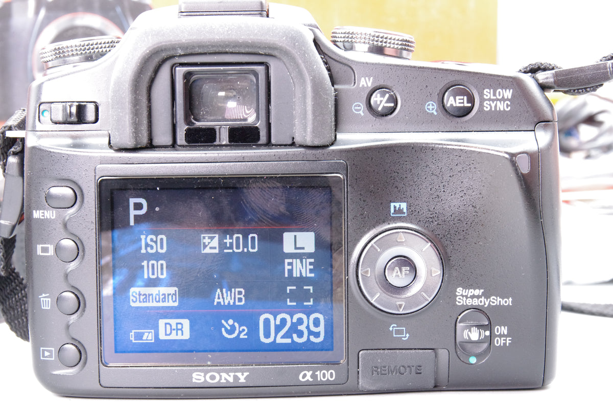 Sony Alpha DSLR-A100 10.2MP Digital SLR Camera Body Boxed Kit - Very Good