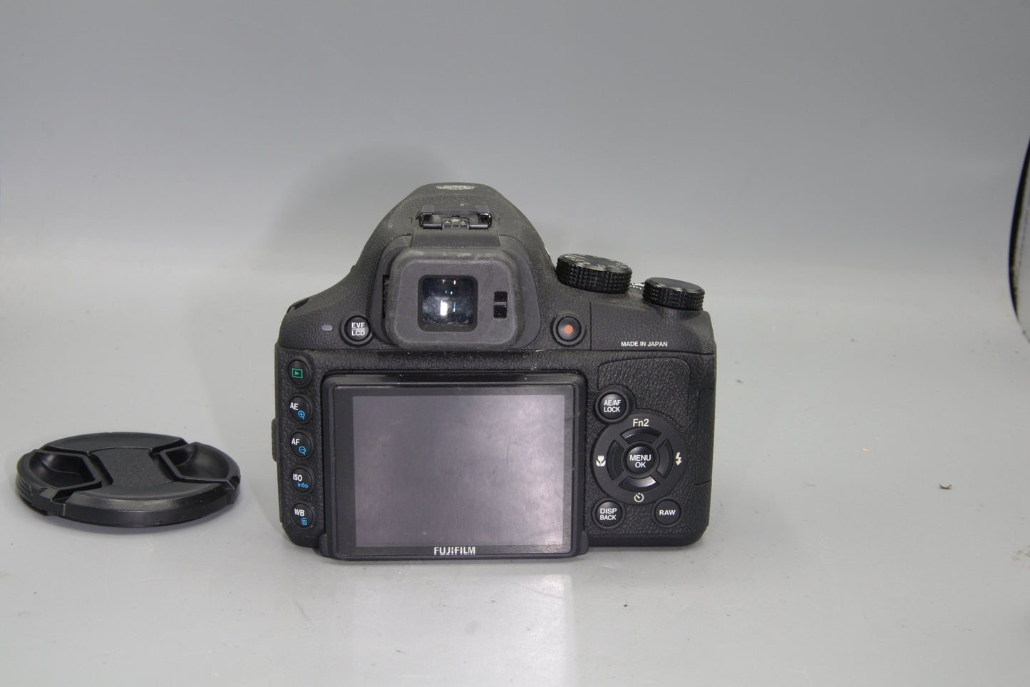 Fujifilm X-S1 Bridge Camera – 26x Zoom – EXR CMOS – EXC – Tested