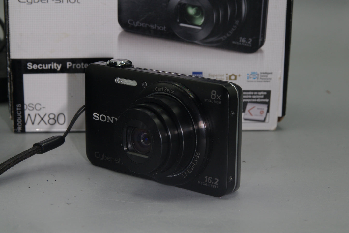 Sony DSC-WX80 16.2MP Digital Compact Camera Boxed