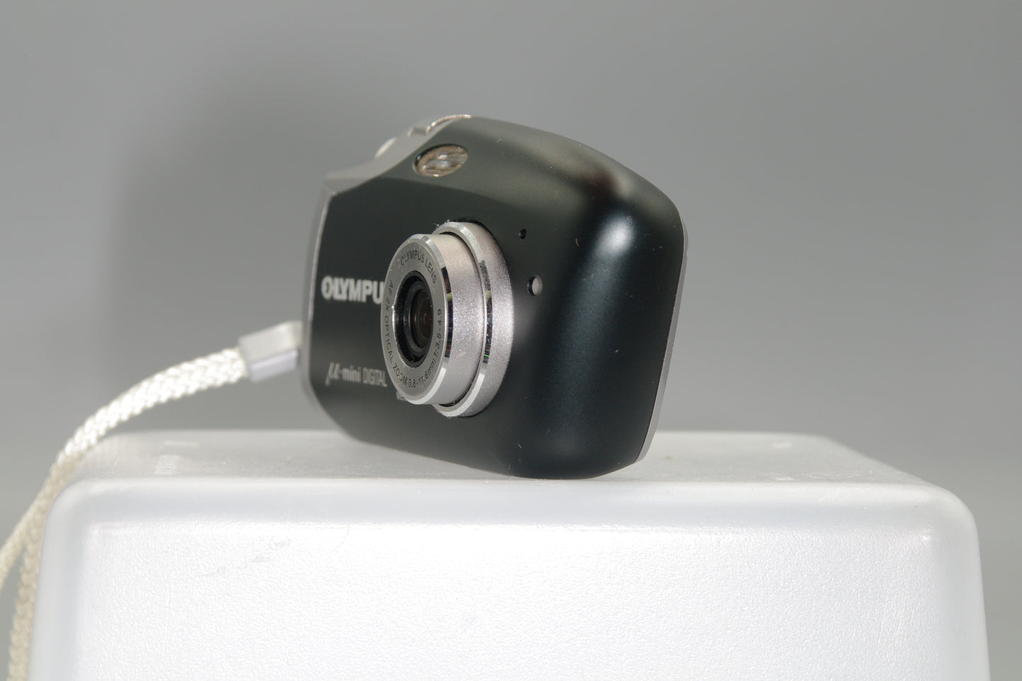 Olympus MJU-Mini Digital 4.0MP Ultra Compact - Excellent Boxed