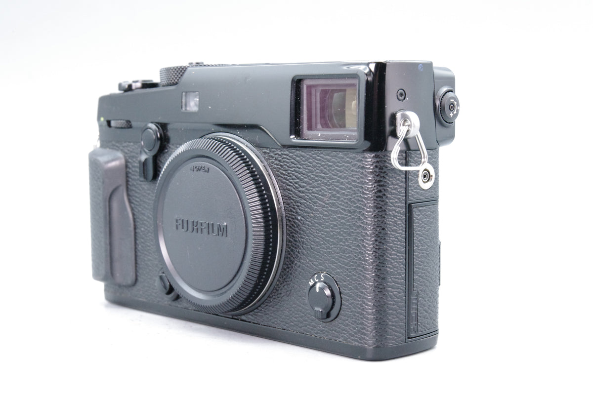 Fujifilm X-Pro2 24.3MP APS-C Mirrorless Camera Body