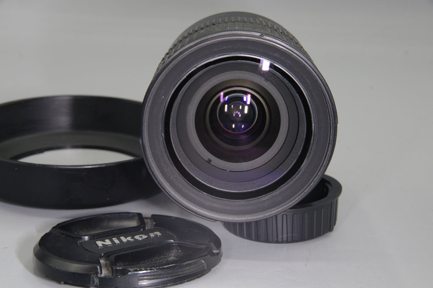 Nikon AF-S 24-120mm f/3.5-5.6G IF-ED VR FX Zoom Lens - Excellent