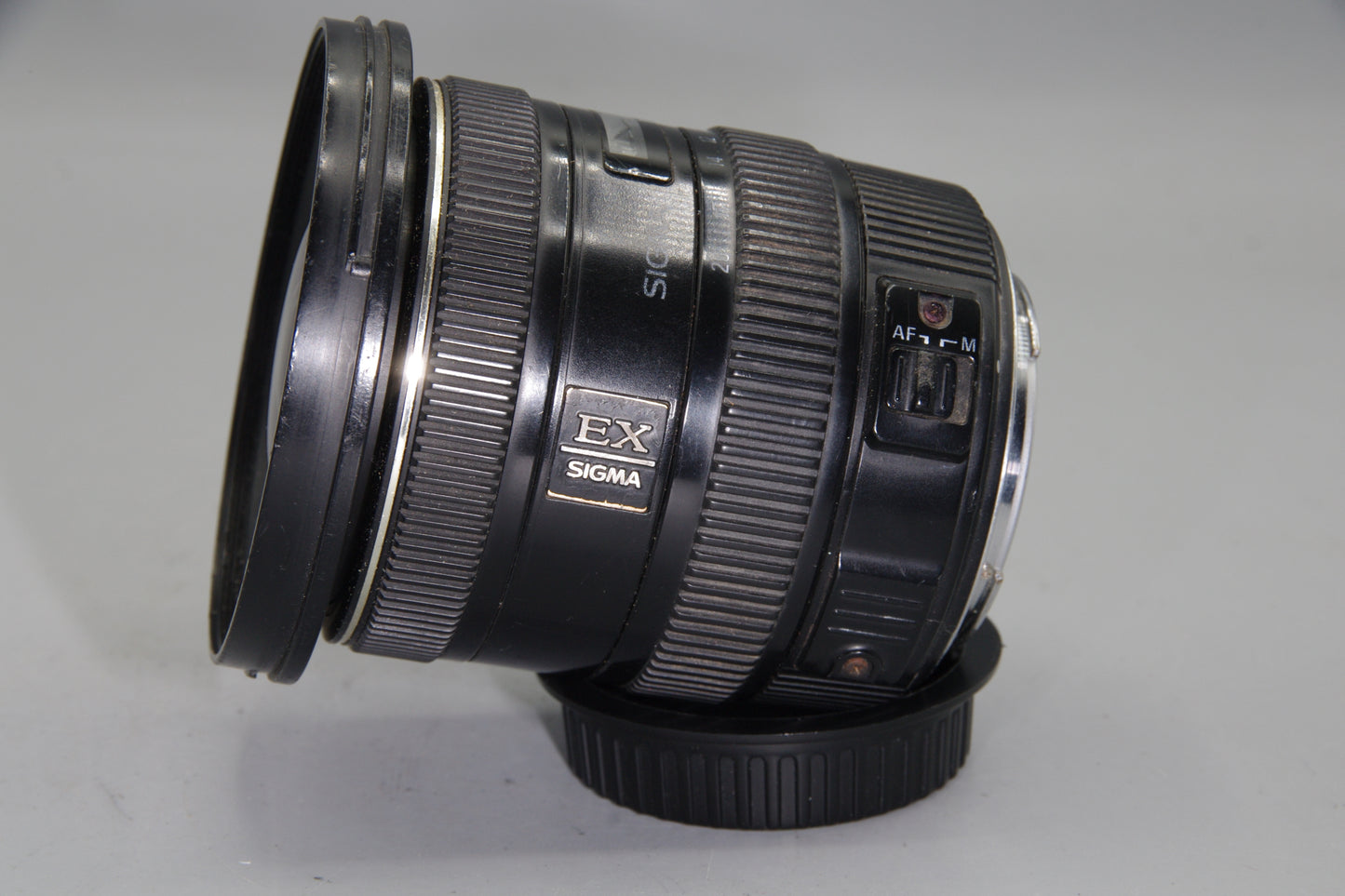 Sigma 10-20mm f/3.5 EX DC HSM Lens for Canon EF Mount - Good