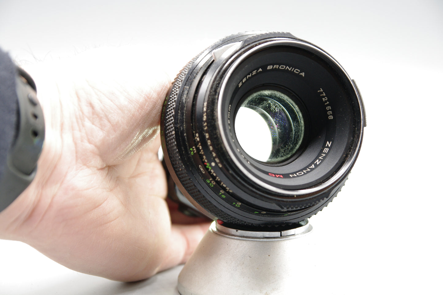 Zenza Bronica Zenzanon MC 75mm F/2.8 - Has Fungus - Requires Cleaning