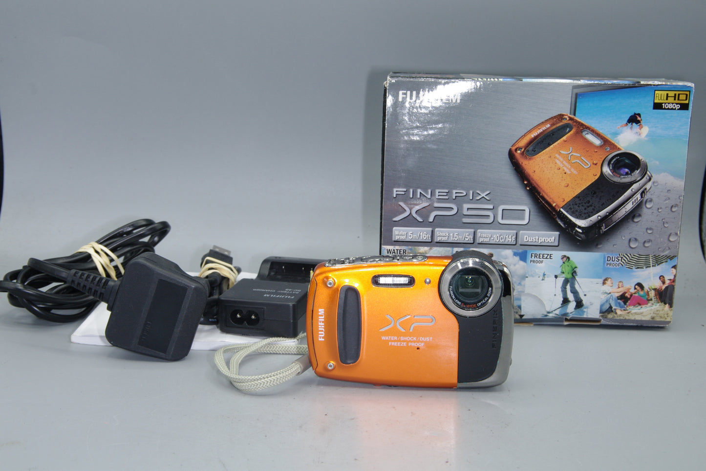 Fujifilm FinePix XP50 Waterproof Compact Camera 14MP 5x Zoom HD Video Orange