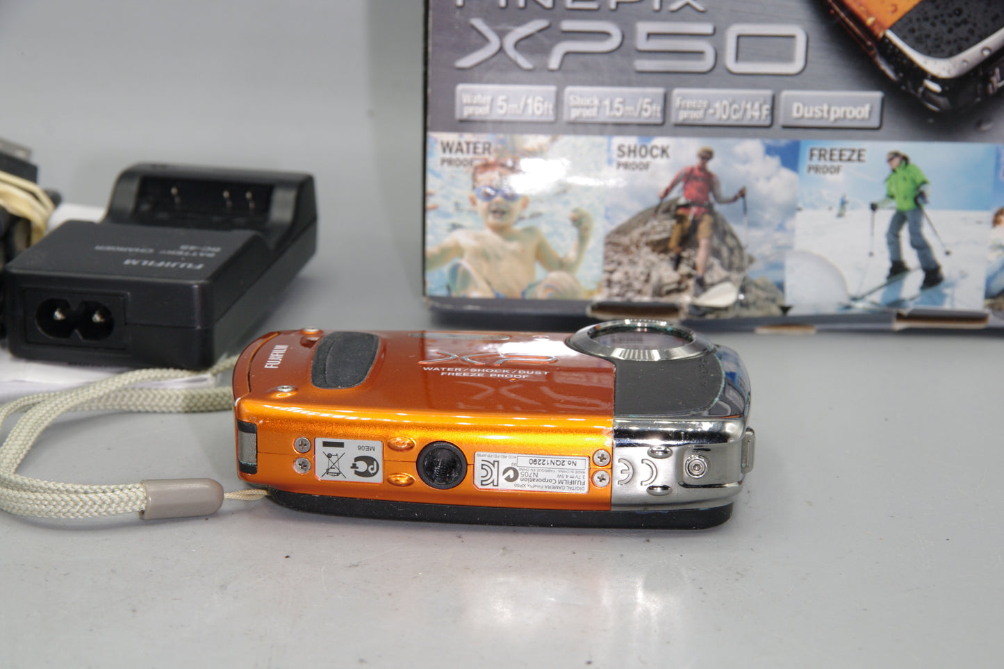 Fujifilm FinePix XP50 Waterproof Compact Camera 14MP 5x Zoom HD Video Orange