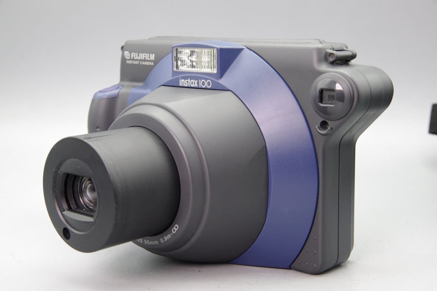 Fujifilm Instax 100 Instant Camera – With Case – Tested & Working – VGC
